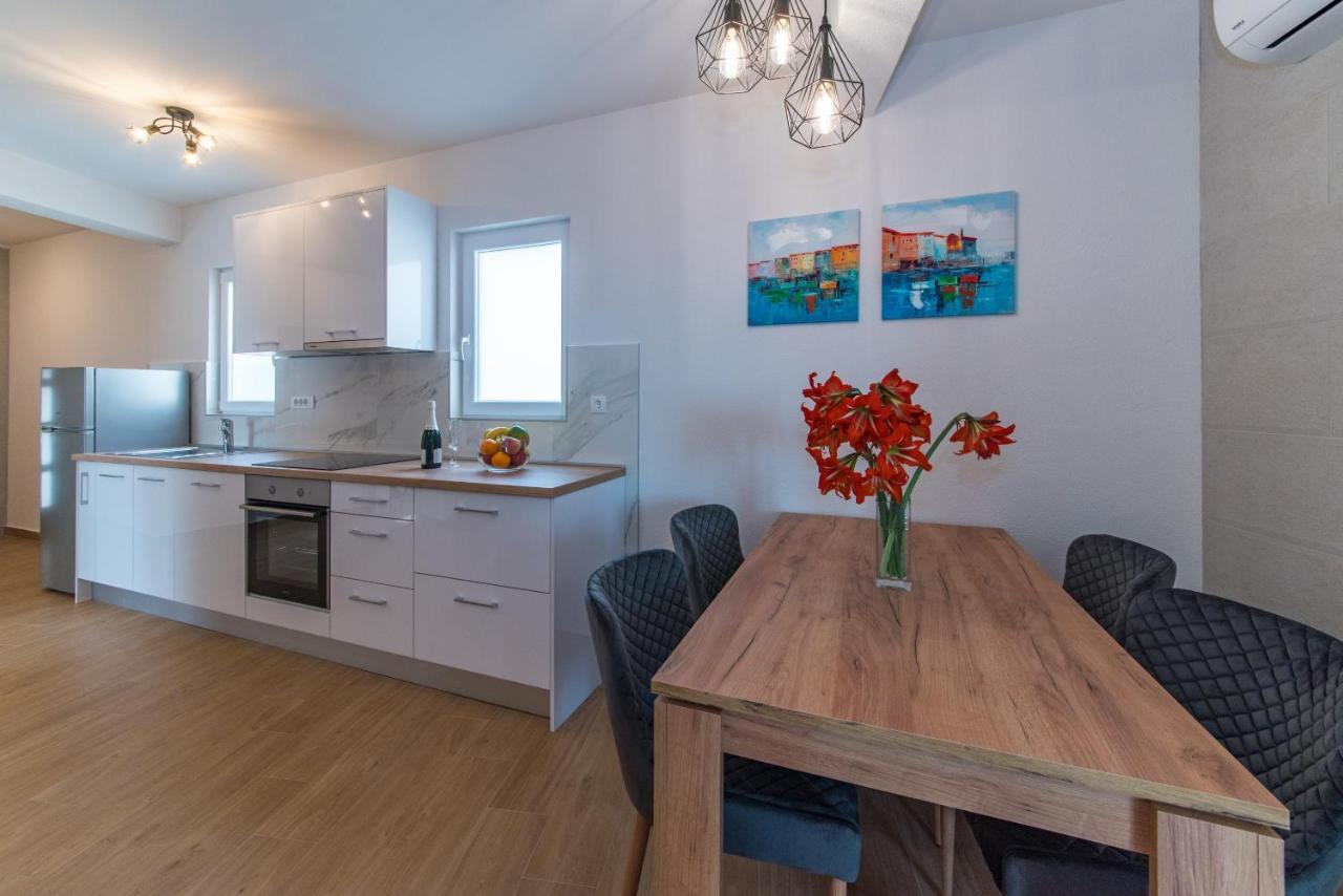 Apartment Mare Krvavica Kültér fotó